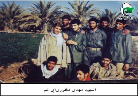 پدر 3 شهید دفاع مقدس به فرزندان شهیدش پیوست پدر 3 شهید دفاع مقدس به فرزندان شهیدش پیوست