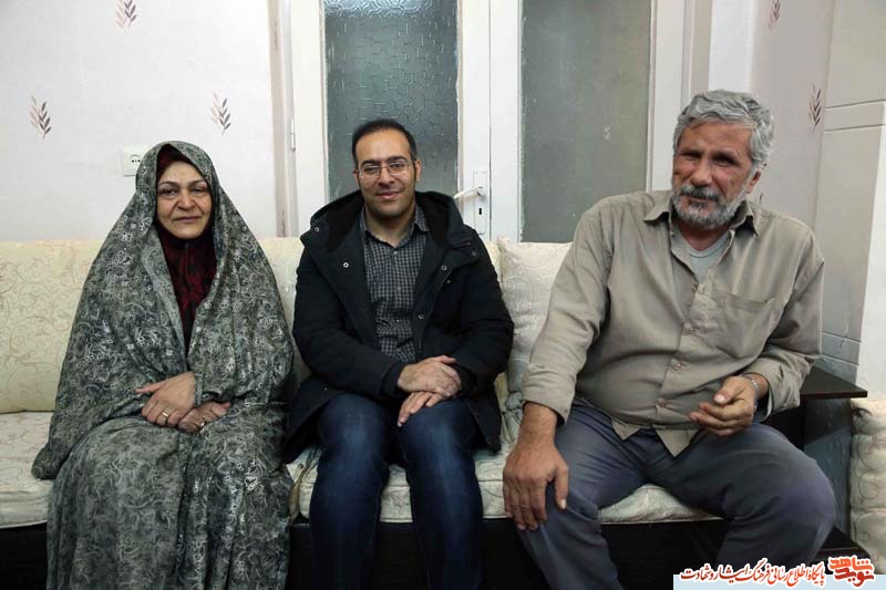 چشم هایی که در «چغالوند» سرخ شدند تا دیدبانهای بعثی کور شوند چشم هایی که در «چغالوند» سرخ شدند تا دیدبانهای بعثی کور شوند