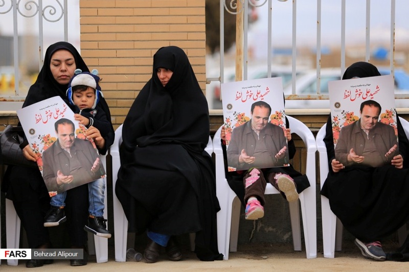 سردار خوش زخم «علی خوش لفظ» در جوار شهدا و سرداران همدان آرام گرفت سردار خوش زخم «علی خوش لفظ» در جوار شهدا و سرداران همدان آرام گرفت