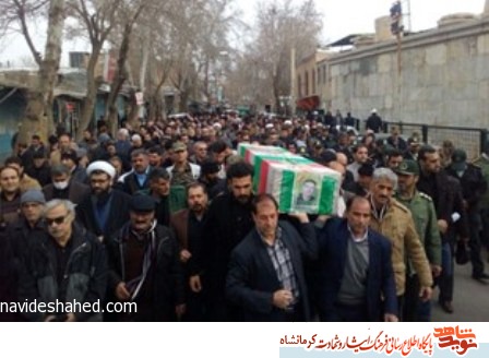پیکر جانباز 70 درصدی دوران دفاع مقدس در کنگاور تشییع شد پیکر جانباز 70 درصدی دوران دفاع مقدس در کنگاور تشییع شد