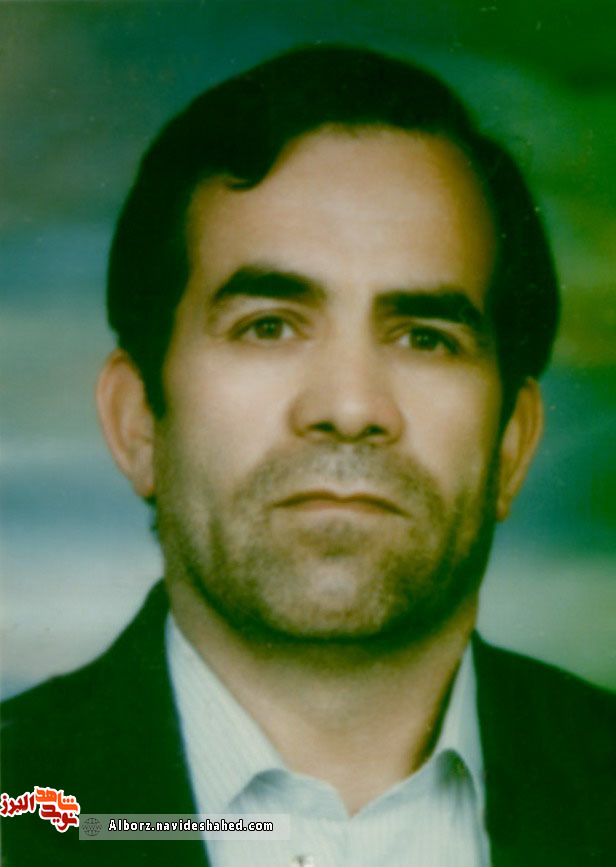 گذری بر زندگی نامه شهید« حاج ولي اله احمدی» ؛ از کارگاه سماور سازی تا کربلای پنج گذری بر زندگی نامه شهید« حاج ولي اله احمدی» ؛ از کارگاه سماور سازی تا کربلای پنج