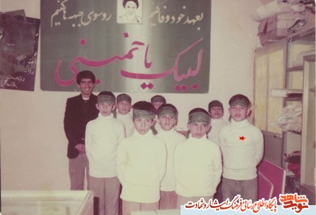 ای مادر شهادت بیهوده نیست و در آن مرگ نیست ای مادر شهادت بیهوده نیست و در آن مرگ نیست