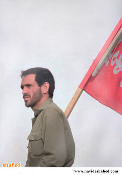 گاهی محمد رضا را در خواب می بینم گاهی محمد رضا را در خواب می بینم