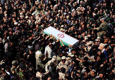 تشییع پیکر 4 شهید مدافع حرم از لشکر فاطمیون در قم تشییع پیکر 4 شهید مدافع حرم از لشکر فاطمیون در قم