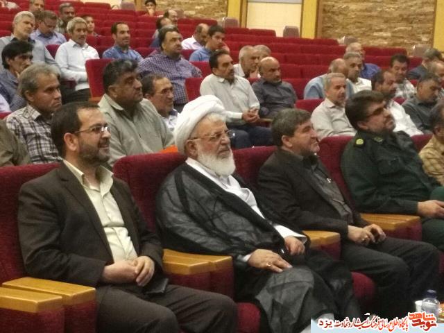 گردهمایی بزرگ آزادگان استان یزدبرگزار شد + تصویر