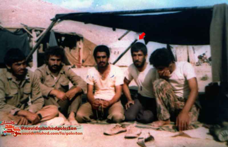 «شهید زین العابدین ملک»؛با یک دست قرآن و با دست دیگر سلاح برگیرد و از حق و رسالت انسانی و دفاع کنید «شهید زین العابدین ملک»؛با یک دست قرآن و با دست دیگر سلاح برگیرد و از حق و رسالت انسانی و دفاع کنید