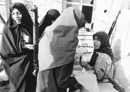 بررسی جلوه های مقاومت زنان در دو مجموعة داستان کوتاه یوسف (1) و (2) بررسی جلوه های مقاومت زنان در دو مجموعة داستان کوتاه یوسف (1) و (2)