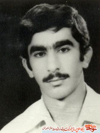 گذرى بر زندگى سرباز شهيد سليمان شاكرى گذرى بر زندگى سرباز شهيد سليمان شاكرى