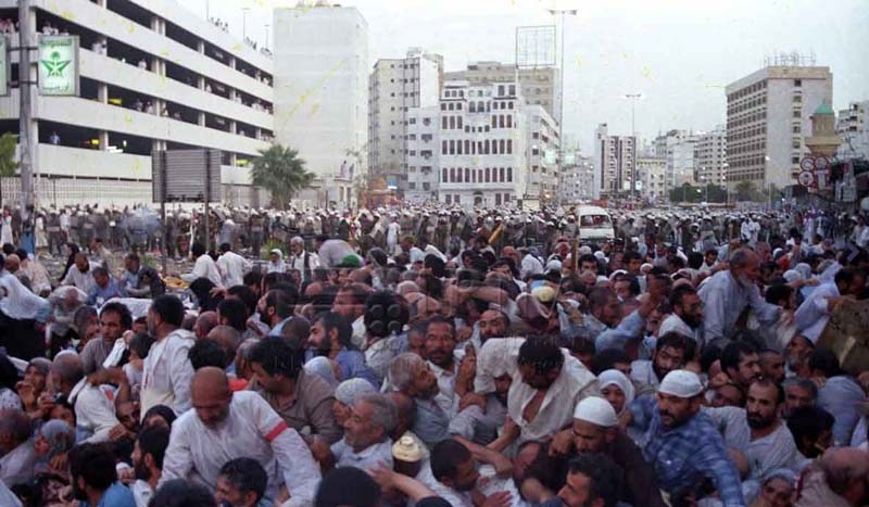 بازخوانی واقعه جمعه خونین مکه در سال 1366 به جرم اعلام برائت از مشرکین