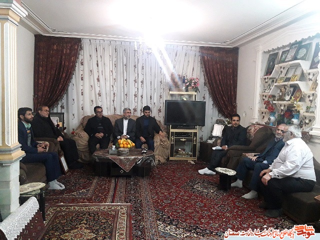 دیدار با خانواده معزز سه شهید والامقام مهدیشهر و شهمیرزاد