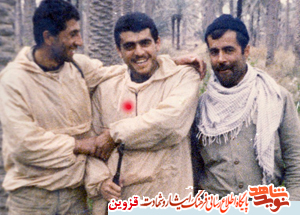 با منافقین برخورد تند و شکننده داشته باشید با منافقین برخورد تند و شکننده داشته باشید