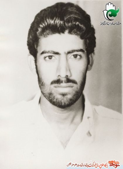 معرفی شهدای فرهنگی استان هرمزگان(مشق عشق 1) معرفی شهدای فرهنگی استان هرمزگان(مشق عشق 1)