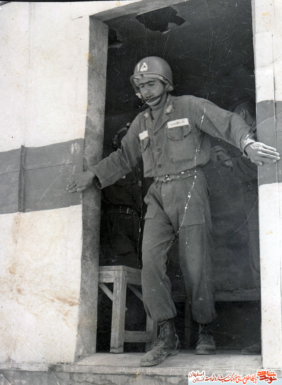 نگاهی به زندگی شهید احمد طرق