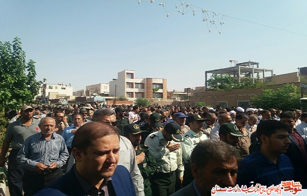 گزارش تصویری از تشییع پیکر شهید حسین امینیان گزارش تصویری از تشییع پیکر شهید حسین امینیان