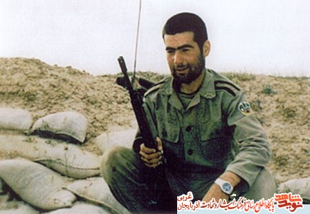 سرباز انقلابی سرباز انقلابی