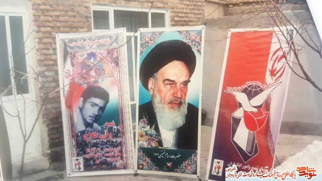 مادری که آرزو داشت با شهید شدن فرزندش درخت انقلاب را سیراب تر کند مادری که آرزو داشت با شهید شدن فرزندش درخت انقلاب را سیراب تر کند