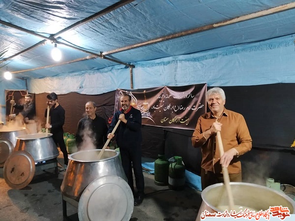 پخت حلیم به مناسبت شهادت امام رضا(ع) در سمنان