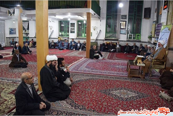 تجلیل از خانواده شهید سیف الله آشوری