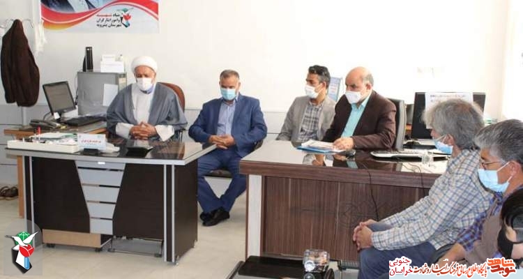 از دانش آموزان ممتاز شاهد و ایثارگر شهرستان بشرویه تجلیل شد از دانش آموزان ممتاز شاهد و ایثارگر شهرستان بشرویه تجلیل شد