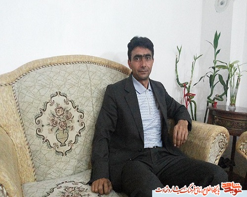 گفتگوی خواندنی با بسیجی داوطلبی که به سرباز کوچک خمینی (ره) معروف بود گفتگوی خواندنی با بسیجی داوطلبی که به سرباز کوچک خمینی (ره) معروف بود