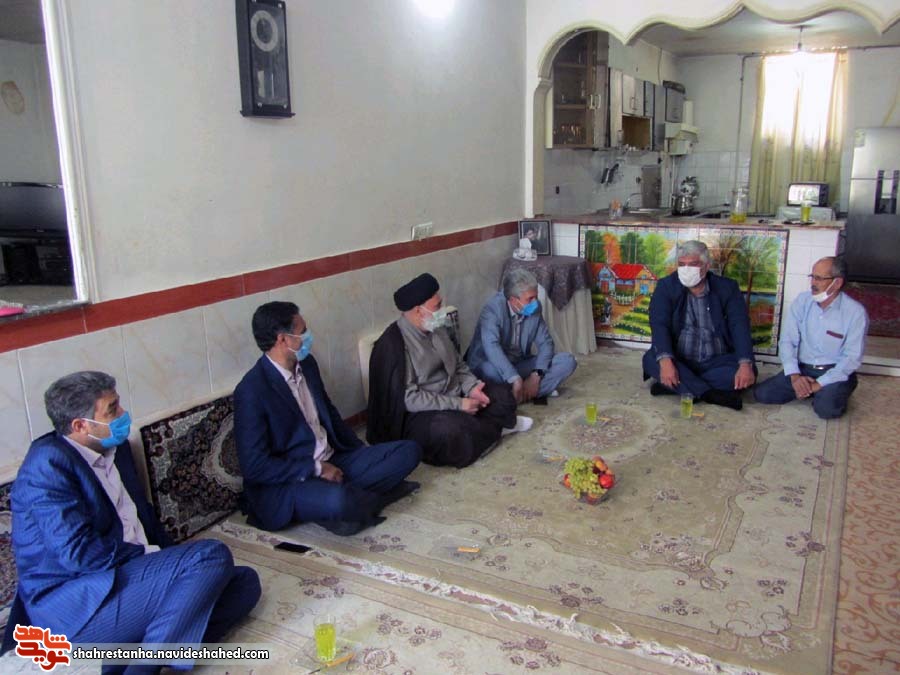 دیدار مسئولین شهرستان بهارستان از خانواده شهدا و ایثارگران دیدار مسئولین شهرستان بهارستان از خانواده شهدا و ایثارگران