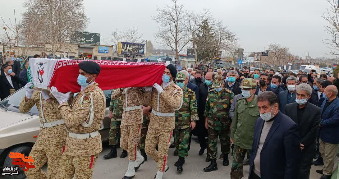 گزارش تصویری/ تشییع پیکر جانباز گرانقدر ۷۰ درصد «حسن یوسفی دیزج»