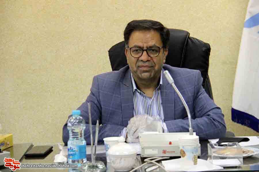 معلمان دوران دفاع مقدس: درس شهامت و دفاع از کشور را به دانش‌آموزان آموختند