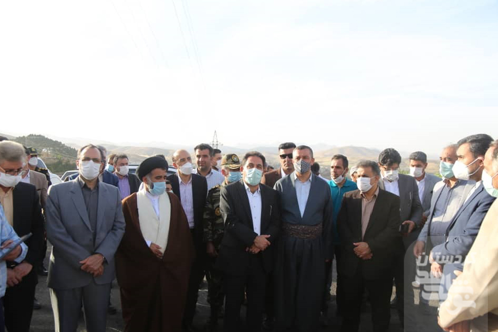 رونمایی از بزرگترین پیکره کشور با عنوان نماد مقاومت کردستان رونمایی از بزرگترین پیکره کشور با عنوان نماد مقاومت کردستان