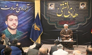 گسترش انقلاب اسلامی از برکات دفاع مقدس است