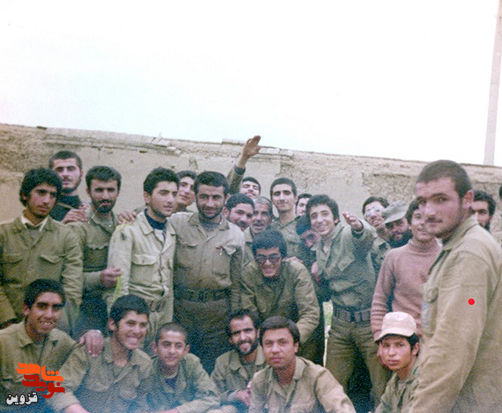 از خانواده شهدا خجالت می‌کشم!
