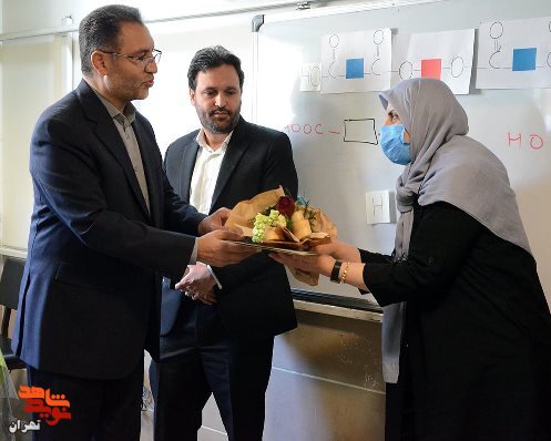 مراسم گرامیداشت خانواده های معظم شهدای معلم مراسم گرامیداشت خانواده های معظم شهدای معلم