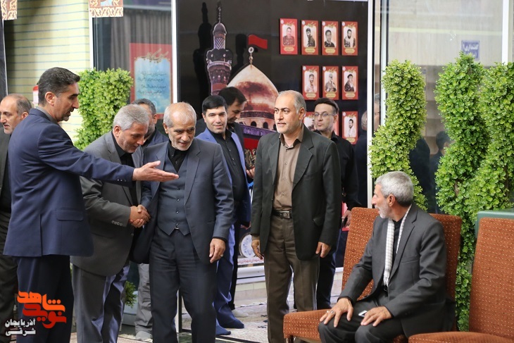 مراسم بزرگداشت سالگرد ارتحال امام خمینی (ره) و گرامیداشت شهدای خدمت