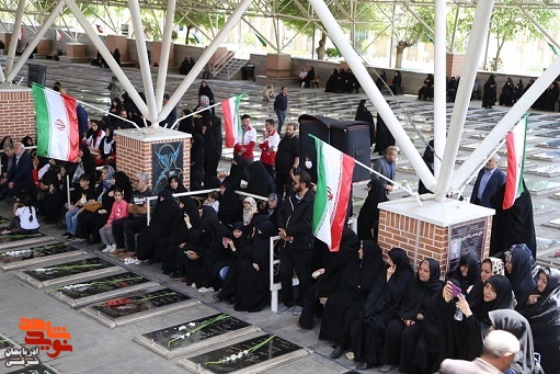 مراسم بزرگداشت سالگرد ارتحال امام خمینی (ره) و گرامیداشت شهدای خدمت