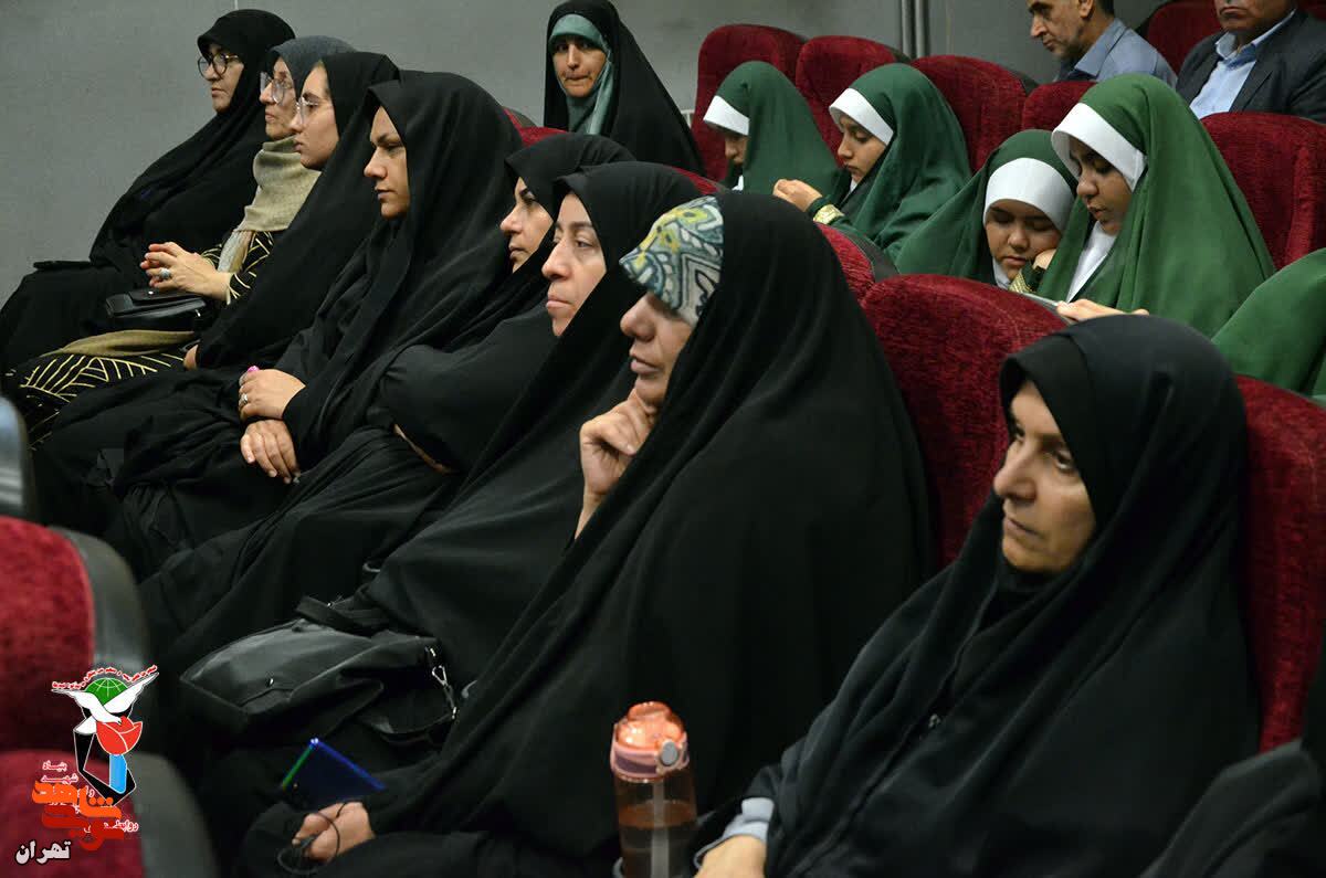 اختتامیه جشنواره فرهنگی هنری ایثار و امید