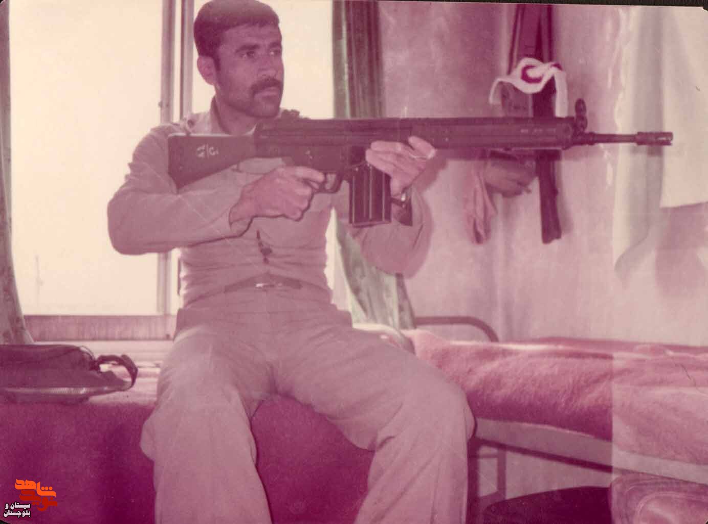 آلبوم تصاویر شهید«محمد باستانی» منتشر شد