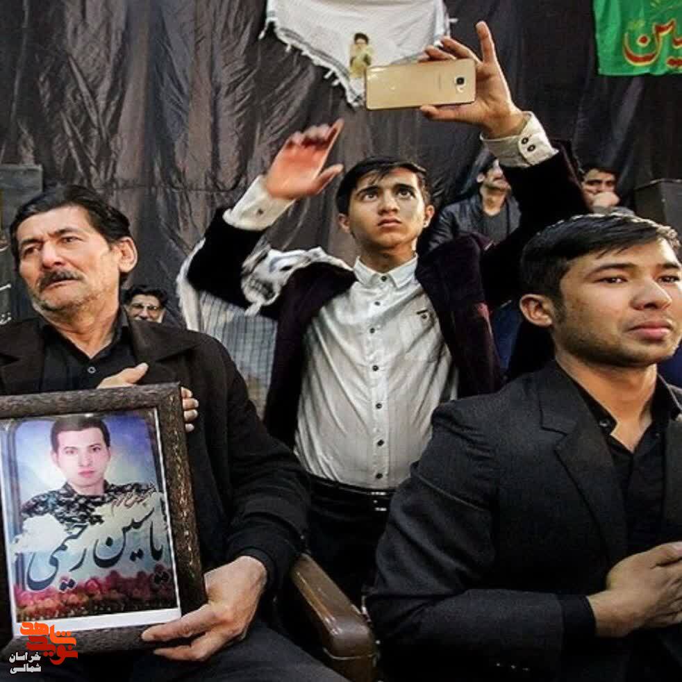 خانواده شهید مدافع حرم: از آن 15 نفر فقط یاسین زنده مانده بود