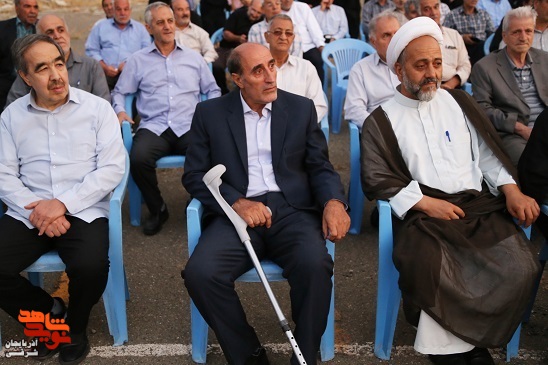 مراسم کلنگزنی اولین مدرسه آزاده و جانباز حاج محمدولی نصیبی در سیسِ شبستر + تصاویر مراسم کلنگزنی اولین مدرسه آزاده و جانباز حاج محمدولی نصیبی در سیسِ شبستر + تصاویر