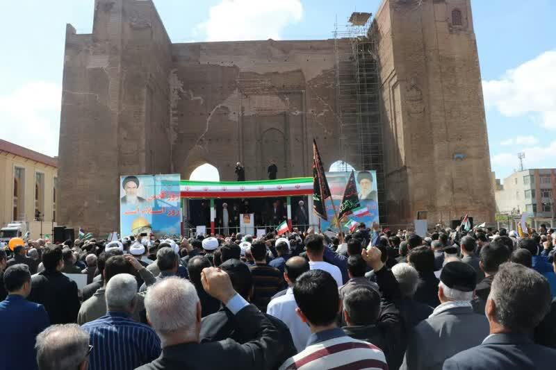 حضور یکپارچه و فریاد رسای مردم تبریز