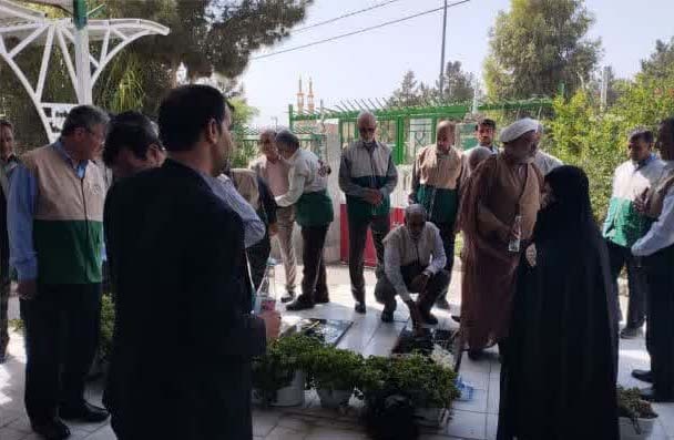 خادمین رضوی میهمان گلزار شهدای زاهدان شدند