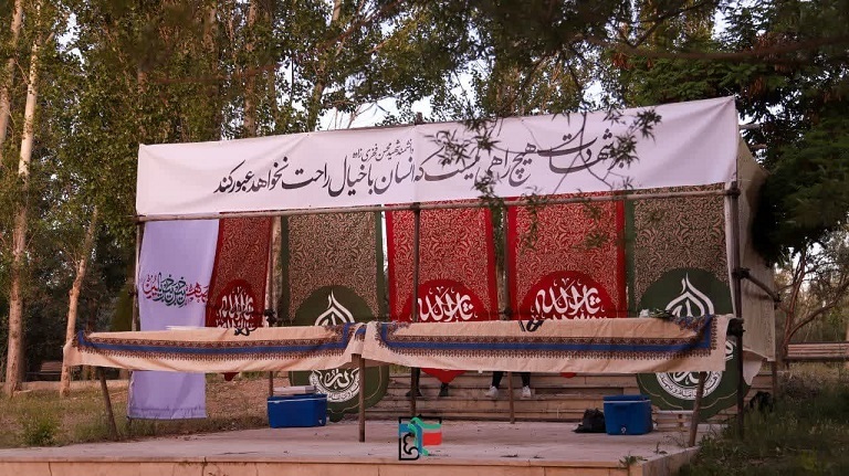 پانزدهمین سالگرد تدفین شهدای گمنام دانشگاه زنجان با حضور پرشور مردم برگزار شد