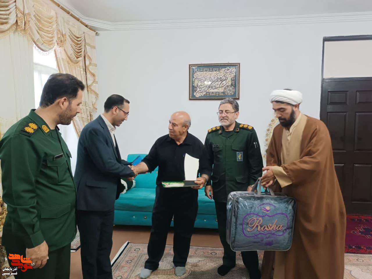 دیدار و تجلیل از جانباز معزز 50 درصد آقای عیسی رسول نژاد
