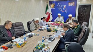 هنرمند: تکریم خانواده شهدا باید محور برنامه‌های...