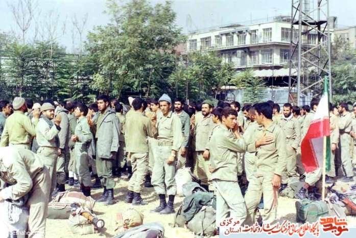 مراسم عزاداری نیروهای لشکر 17 علی ابن ابیطالب- راه آهن تهران1363