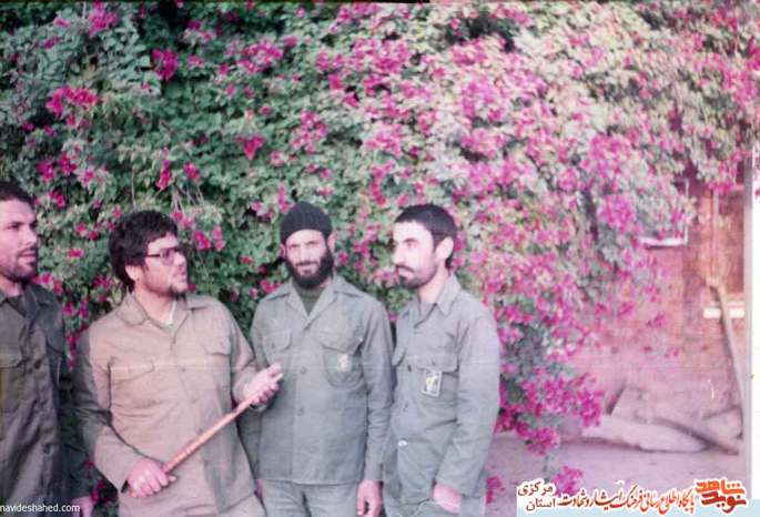 از چپ: ... - خاتم لر - سلمانعلی مومنی - نعمتی
