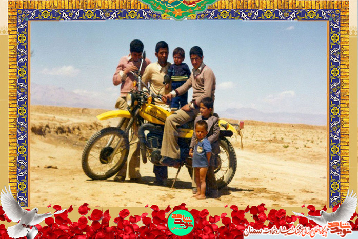 نفر اول از راست شهید حسین پریمی