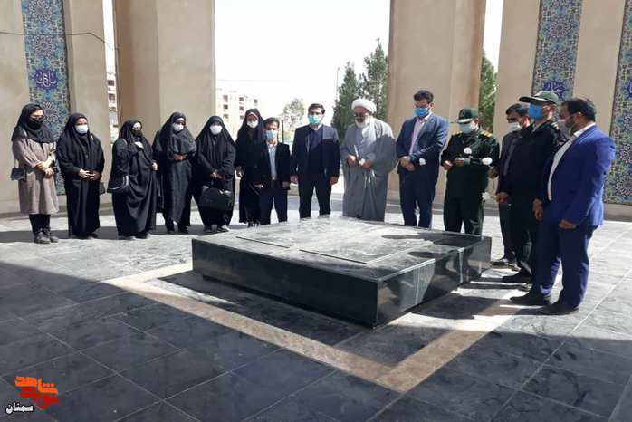 تجدید میثاق مسئولان شهرستان آرادان با آرمانهای والای شهدا همزمان با روز شهید - بیست و دوم اسفند ۱۴۰۰ گلزار شهدای شهرستان آرادان
