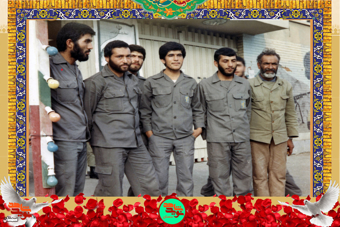 نفر اول از چپ شهید عباسعلی اشرف