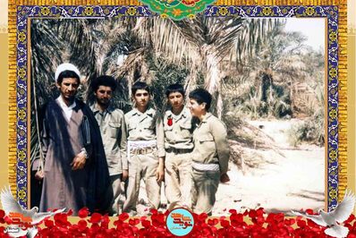 نفر دوم از راست شهید سید مهدی احمدپناهی