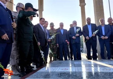 حضور وزیر کشور در گلزار مطهر شهدای امامزاده عبدالله گرگان