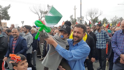 راهپیمایی پرشور مردم ولایت‌مدار شهرستان سمنان در روز قدس- هشتم فروردین ۱۴۰۳